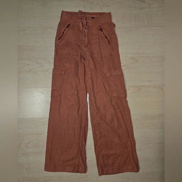 AE Dreamy Drape Linen-Blend Baggy Wide-Leg Cargo Pants Size: 000 - Picture 6 of 9